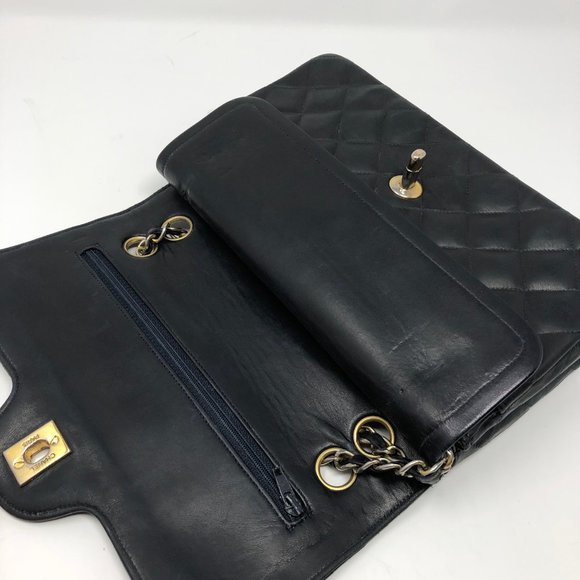 CHANEL Small Navy Vintage Double Flap - Picture 7 of 15